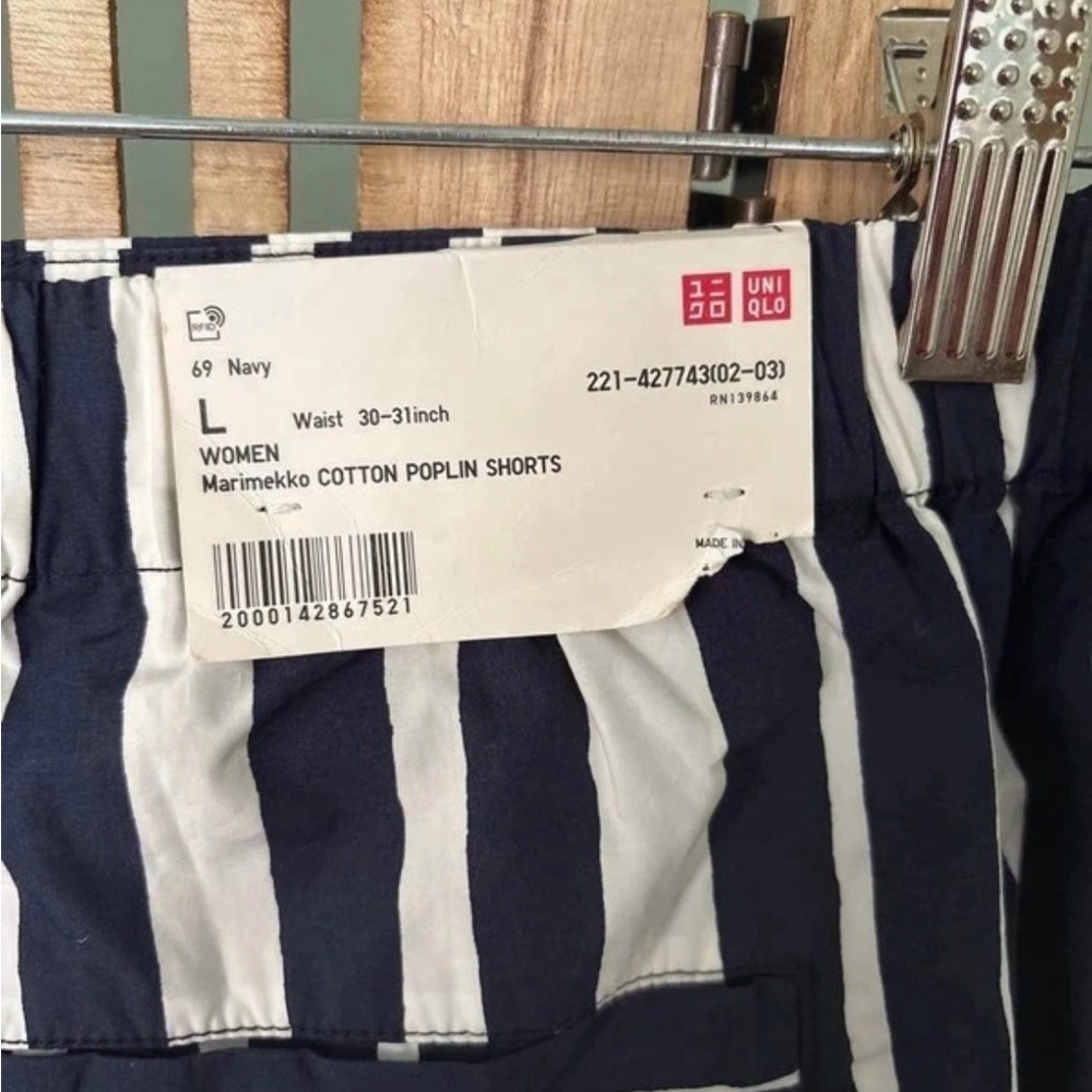 2022 Collab Uniqlo x Marimekko Cotton Poplin Shorts, L - Picture 3 of 10